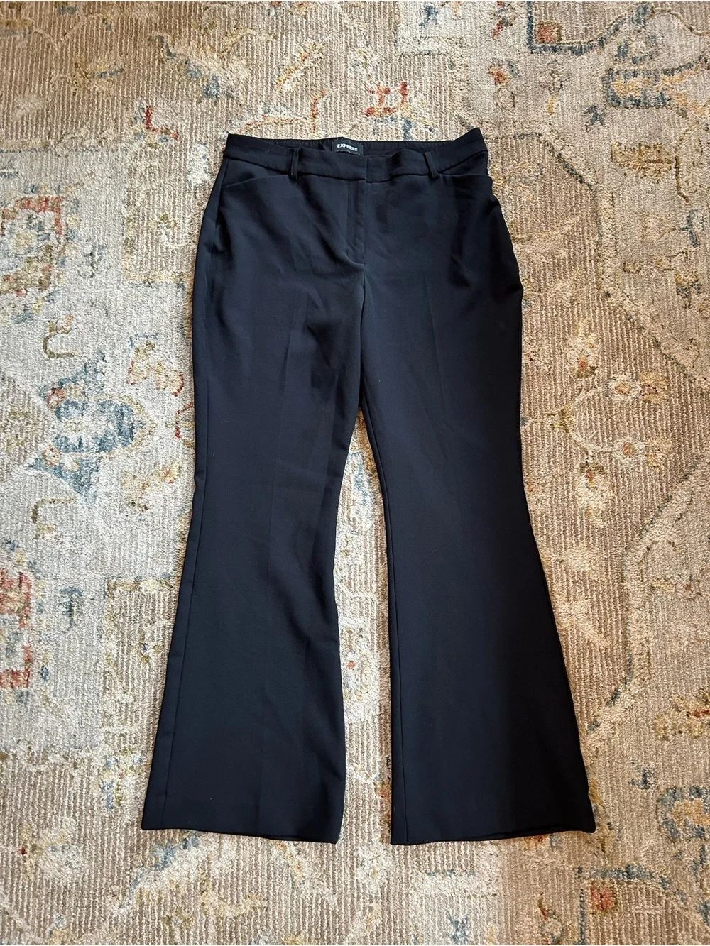 ExpressโBlack Boot Cut Dress Pants